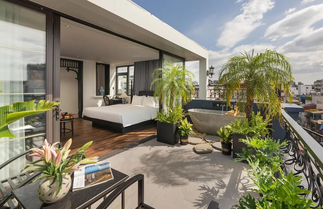 Hanoi Le Chateau Hotel & Spa-1